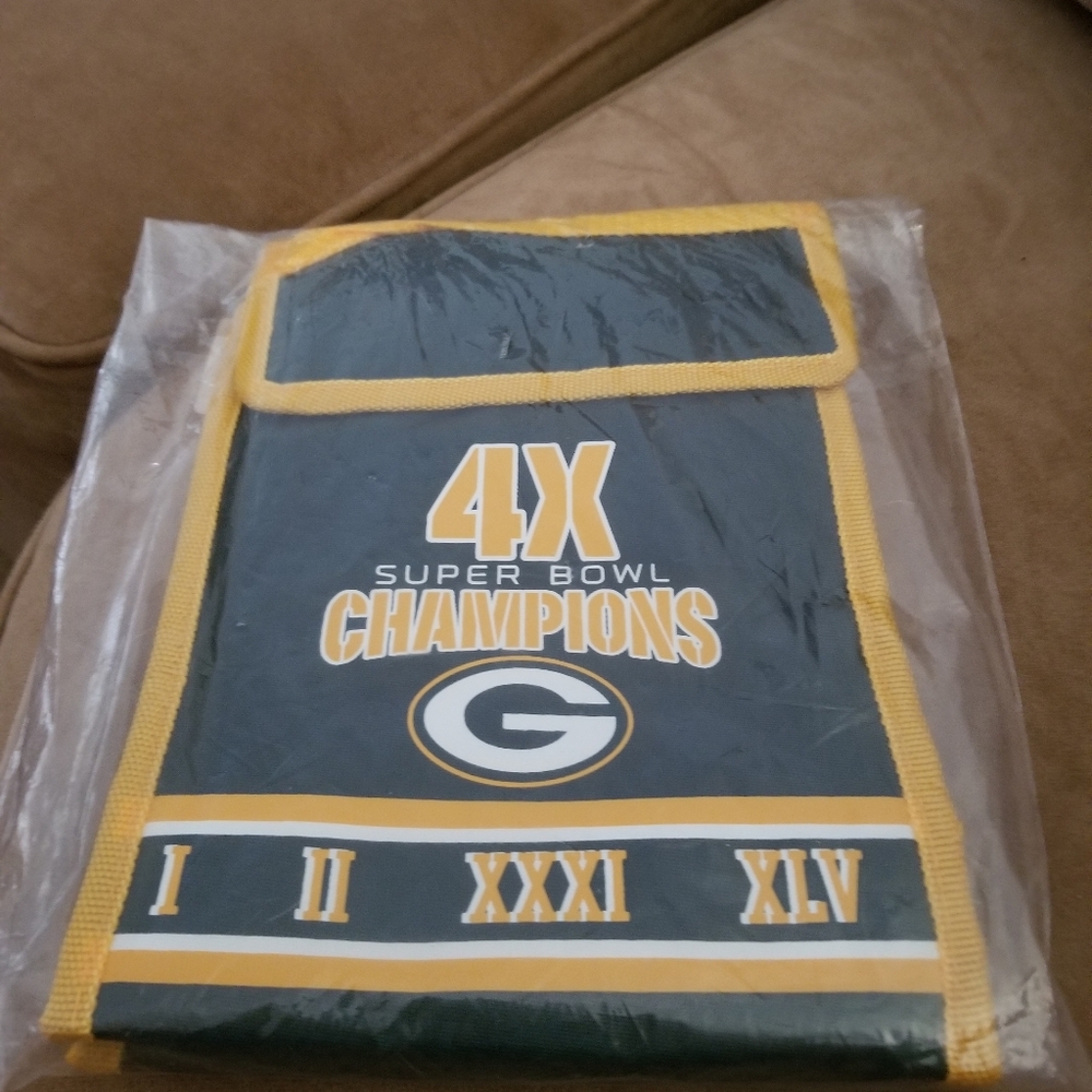 NWT Green Bay Packers Forever Collectibles Lunch
